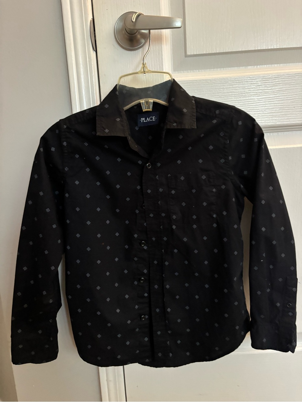 The Children’s Place Black Button-Down Shirt with Diamond Print